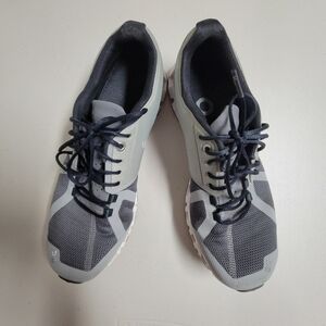 On Running On Cloud 5 Kelp Shadow Women's Size 10.